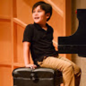 Meet your Posher, Dana phuong